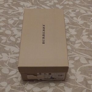 Burberry Empty Box. EUC